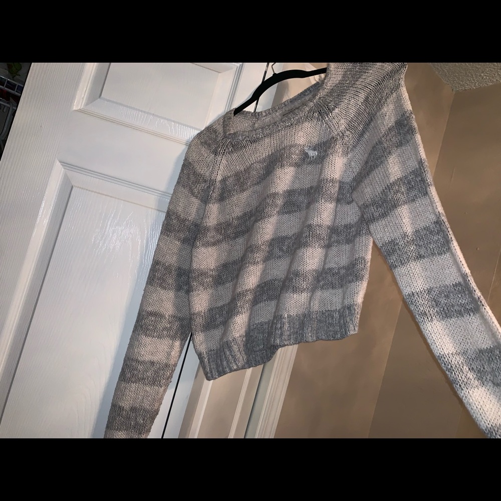 Knit sweater